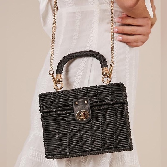 Zara Handbags - Zara Rattan/Straw Purse